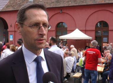Varga Mihály a 2022-es országgyűlési választás után Vácon