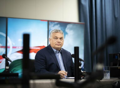 Orbán Viktor: a kormány elfogadta a Fidesz-frakció kezdeményezését a nemzeti konzultációról