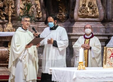 Martos Levente Balázst nevezte ki Ferenc pápa esztergom-budapesti segédpüspöknek