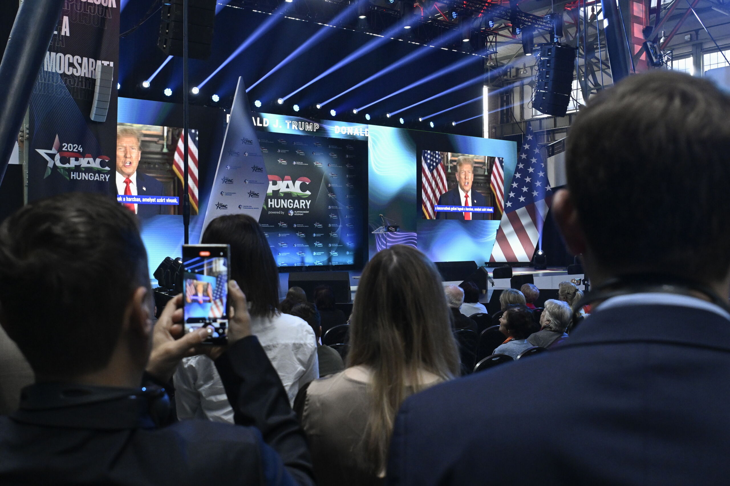 Donald Trump üzent a CPAC-en: Minden nap azért harcolunk, hogy megőrizzük kultúránkat, megvédjük szuverenitásunkat - VIDEÓ
