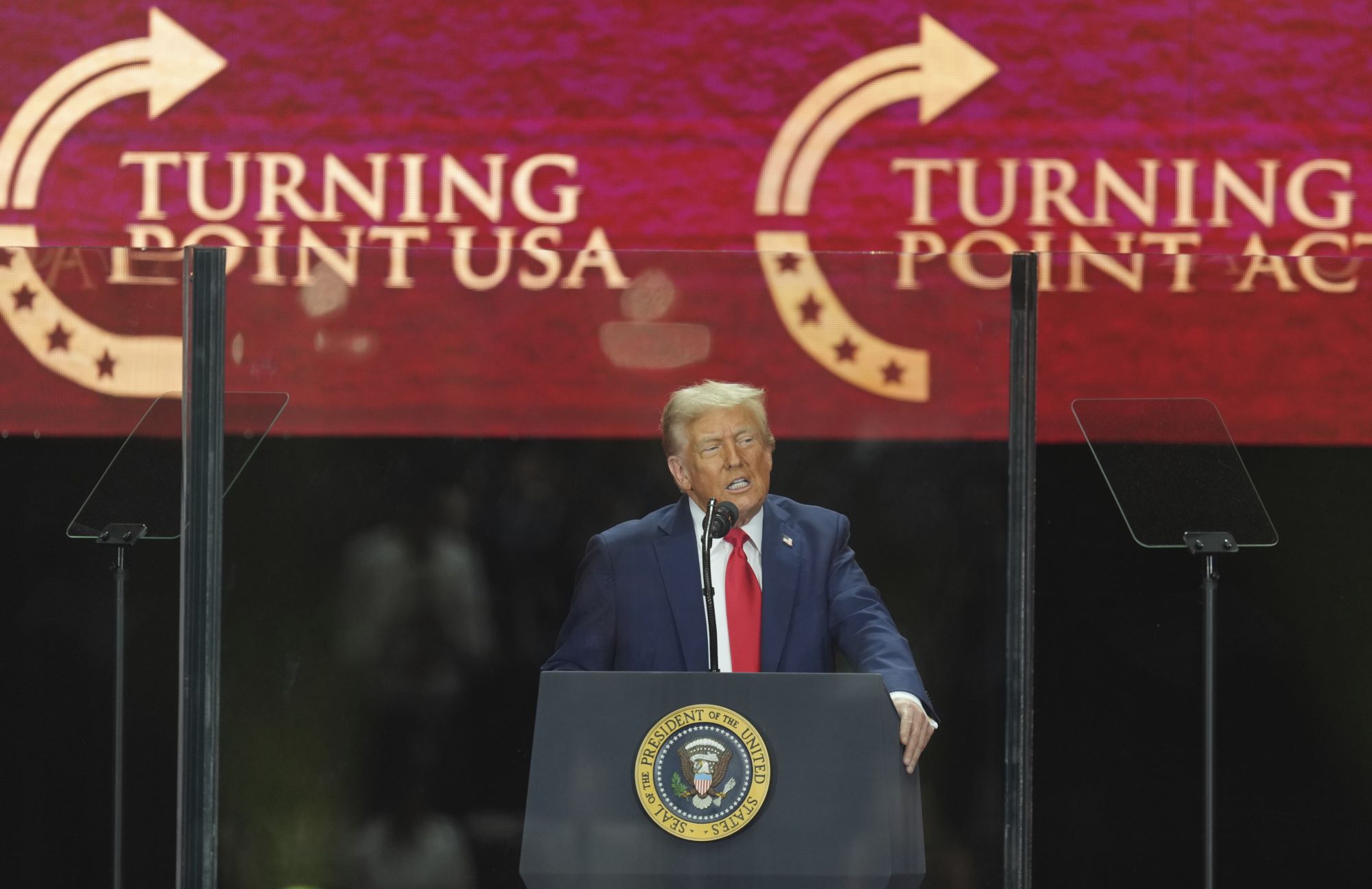 Donald Trump: Charlie Kirk neve örökké élni fog a legnagyobb amerikai ...